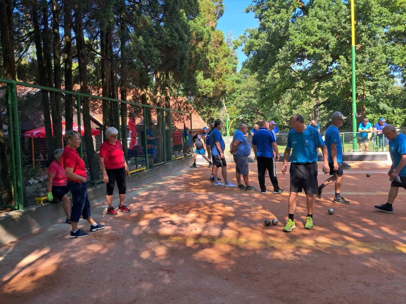 Ženski turnir v Žireh in turnir Loka1000