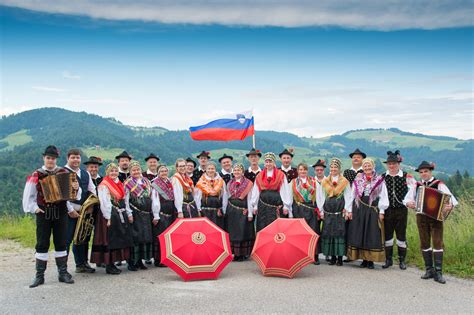 Koncert pevskih zborov iz Sovodenj ob Soči